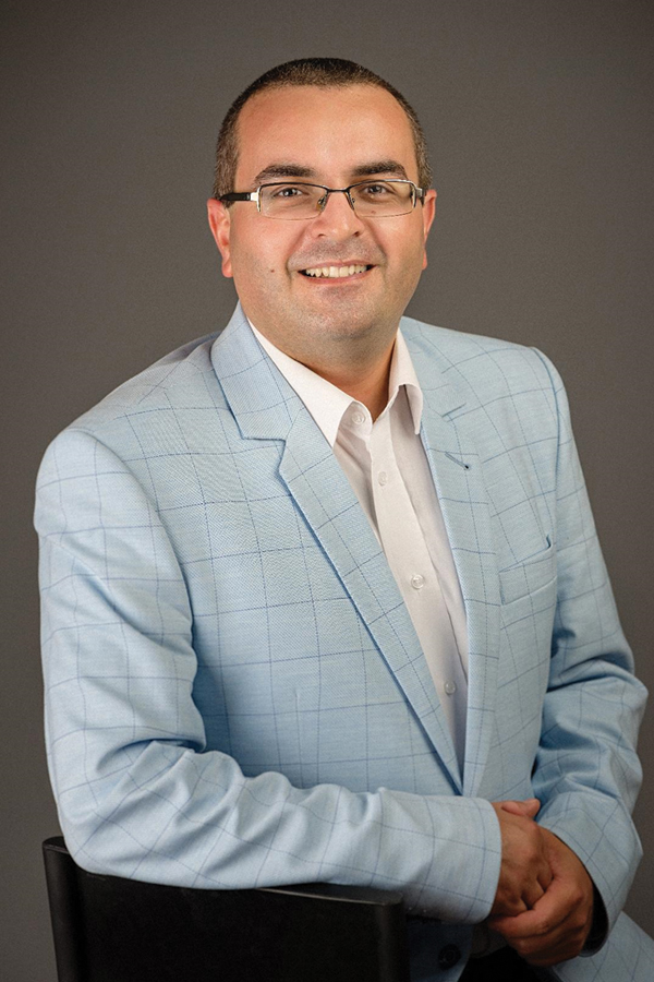 Bogdan Crisan, DMD, PhD Bogdan Crisan, DMD, PhD