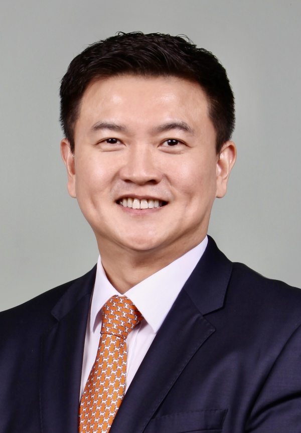 Liang-Choong Chia, MD Liang-Choong Chia, MD